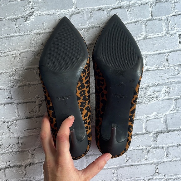 ZARA | Leopard print pointed stilettos - Picture 9 of 10
